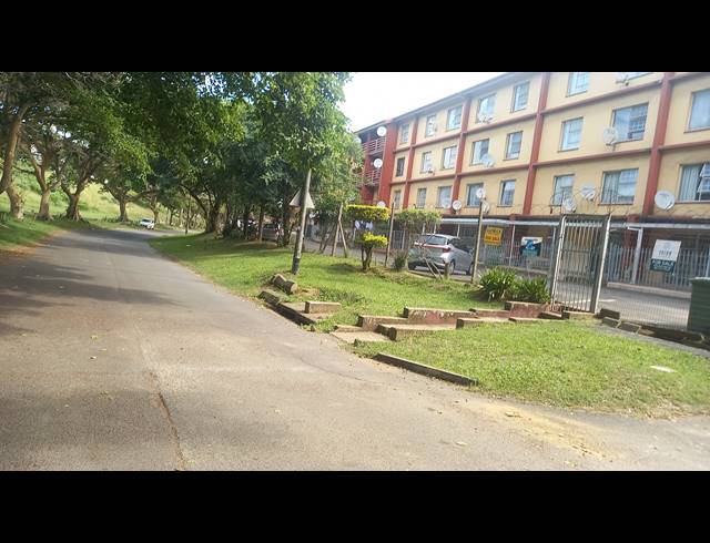 2 BEDROOM APARTMENT RENTED IN BONELA
